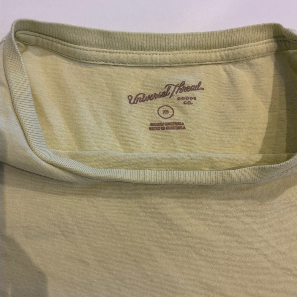 Universal Thread Crop Top - Picture 3 of 6